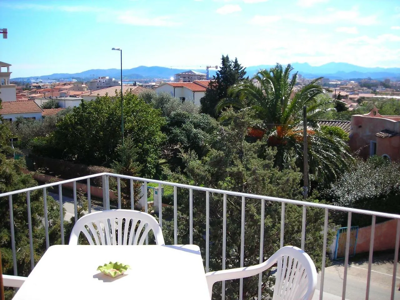 Bed & Breakfast Dessole Όλμπια